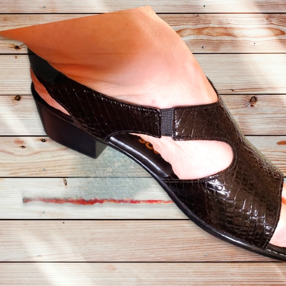 SAS Suntimer Blk Croc Patent Slingbak 8.5M Sandals - Picture 10 of 11